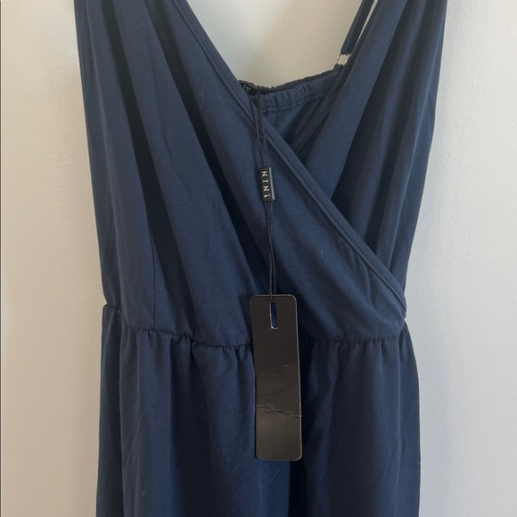 NWT ININ Women's Deep V-Neck Sleeveless Solid Maxi Dress Navy M - Picture 5 of 6